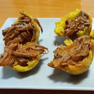Tostones Rellenos De Ropa Vieja