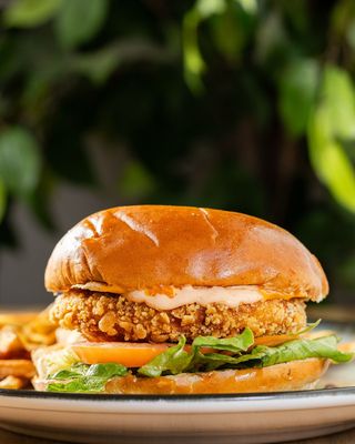 Burger Pangea De Pollo