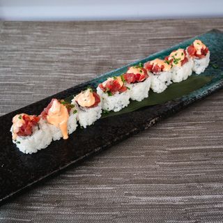 URAMAKI Spicy tonno