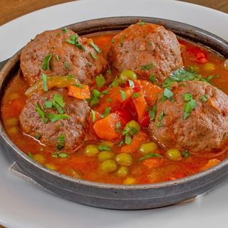 Tapa De Caseras Albóndigas