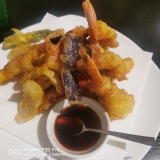 Tempura de variado