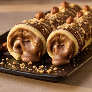 Dve Ferrero Rocher palačinke