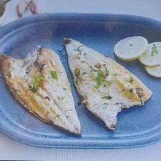 Filete de dorada a la espalda