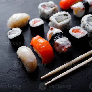MENU 8 