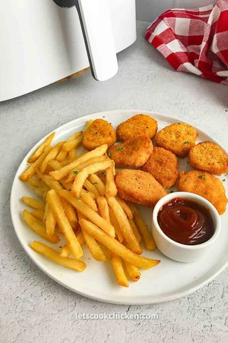 Menù nuggets bocconcini di pollo fritto