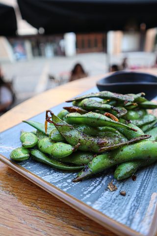 Edamame esprunat amb umami