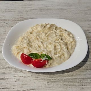 Спагети формаджи