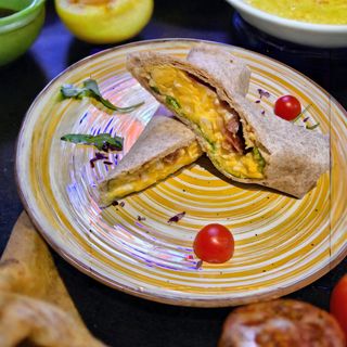 Tortilja omlet slanina