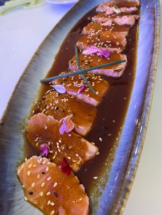 Tataki De Salmón