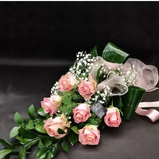 7 BELLISSIME ROSE  ROSA , IN ELEGANTE CONFEZIONE REGALO