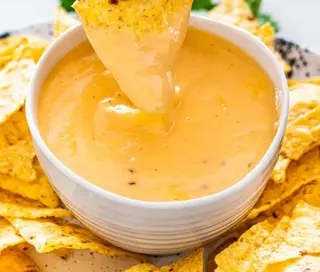 Sos Smokey Cheddar 80 g