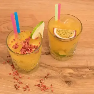 Caipiroska mango e peperosa