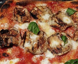 Melanzane all'olio piccante - una persona