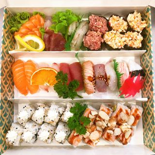 Sushi box