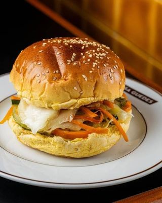 Sandes de queijo de Ovelha e Mix de Legumes