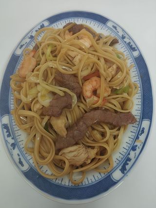 Tallarines Especial