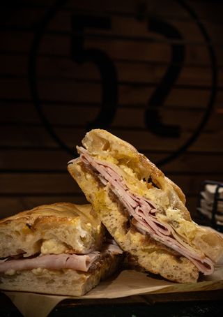 Сандвич с поркета (400г)