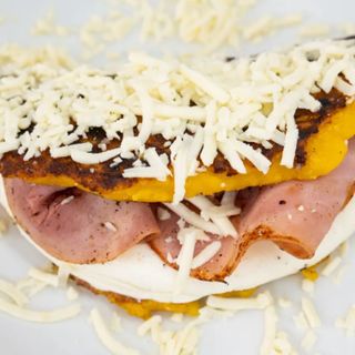 Cachapa De Queso Telita y Jamón York