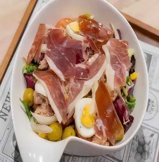 ENSALADA LONDON CAFE