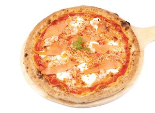 Пица Със скариди и пушена сьомга (450г)