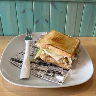 4- Sándwich De Pollo Con Queso