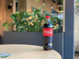 Напій Coca-cola (0.75л)