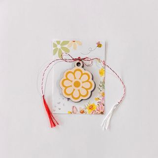 Mărțișor floare galbenă – strălucirea soarelui