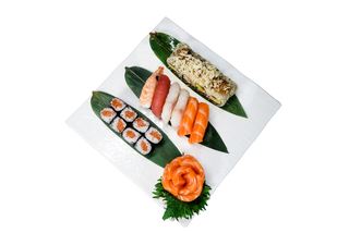 A221. Sushi box - 28 pezzi