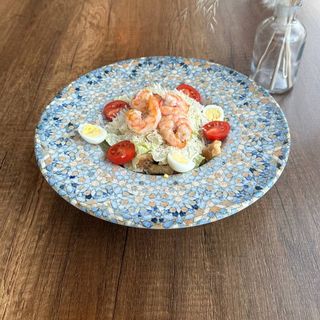 Salată Caesar cu creveţi 