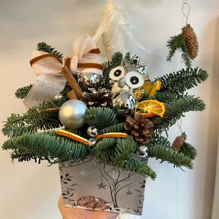 Aranjament caciunistic in cutie patrata