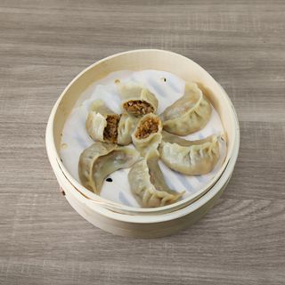 Ravioli con maiale 6 pezzi