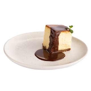 Львівський Сирник З Шоколадним Соусом (150/20г)