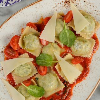 Ravioli Ricotta E Spinaci