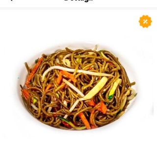 Spaghetti soba con verdure