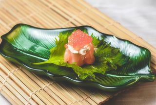 38. Gunkan ikura - 1 pezzo