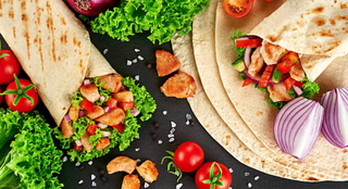 1 kebab + 1 duram + 2 patata +2L Coca Cola 