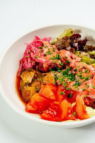 Салат с цыпленком гриль 