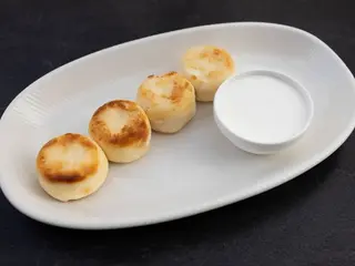Сирники зі сметаною