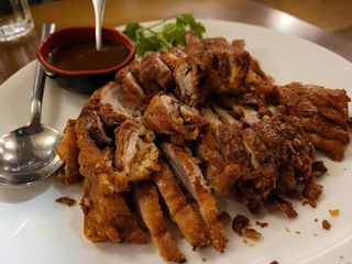 Pato estilo cantonés