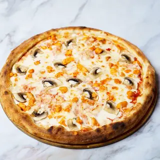 Пицца с курицей и грибами