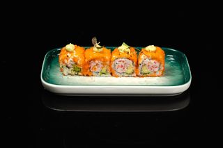 67.URA CALIFORNIA ROLL