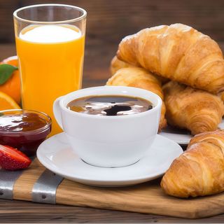 Desayuno clásico + zumo natural