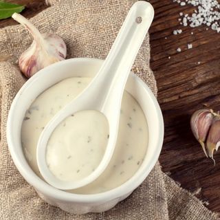 Tarina de salsa blanca 