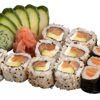 Bandeja salmón lovers (16 piezas)