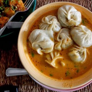 Jhol Momo pork
