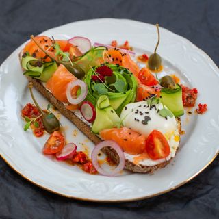 Bruschetta De Salmón (Grande)