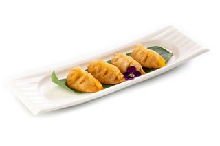 19. Gyoza di maiale fritti - 4 pezzi