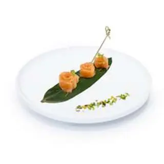 114. Carpaccio shake salmone