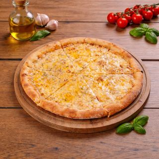 პიცა 4 ყველით