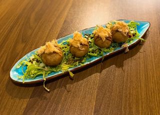 (9)Takoyaki hilos de pollo